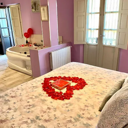 Akla Con Jacuzzi Santillana 3*