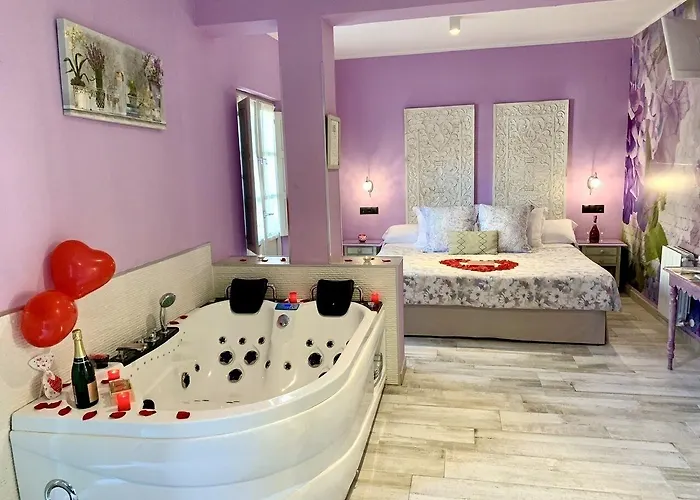 Akla Con Jacuzzi Santillana 3*