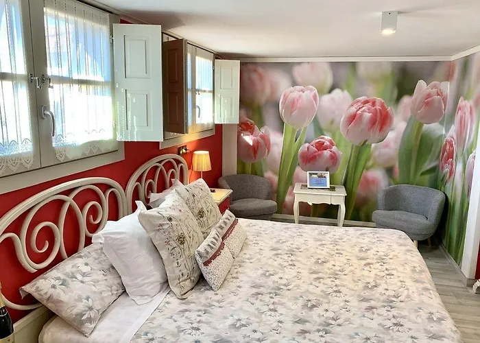 Akla Con Jacuzzi Santillana Сантильяна-дель-Мар