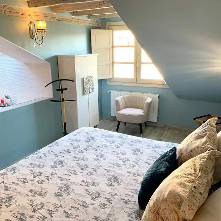 酒店 Akla Con Jacuzzi Santillana 3*