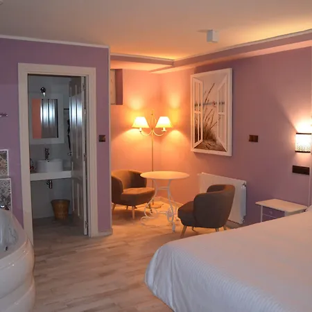 酒店 Akla Con Jacuzzi Santillana 桑提亚纳德玛