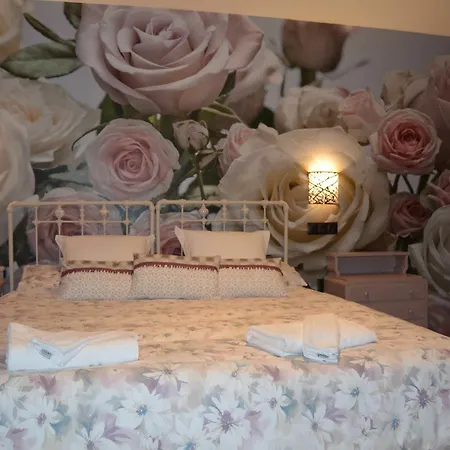 Akla Con Jacuzzi Santillana 酒店 3*