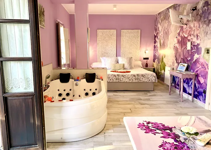 Hotel Akla Con Jacuzzi Santillana 3*