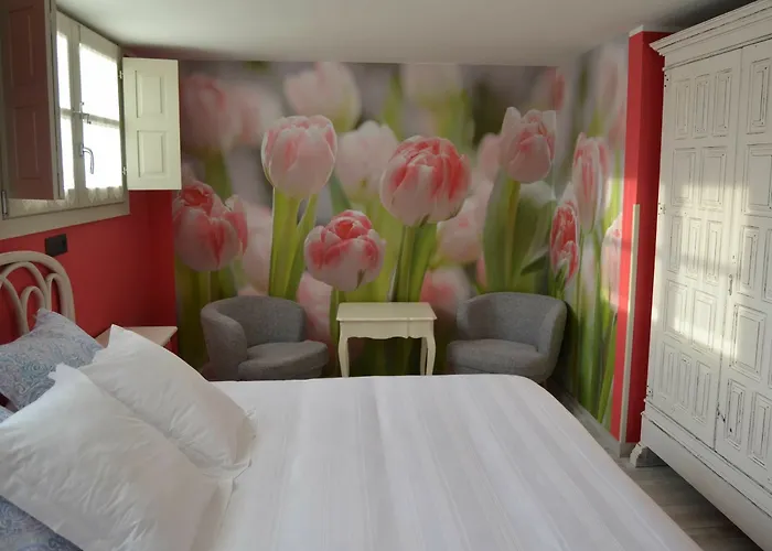 Akla Con Jacuzzi Santillana